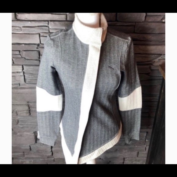 Puma Grey Asymmetrical Zip Up Jacket XS - Picture 1 of 7